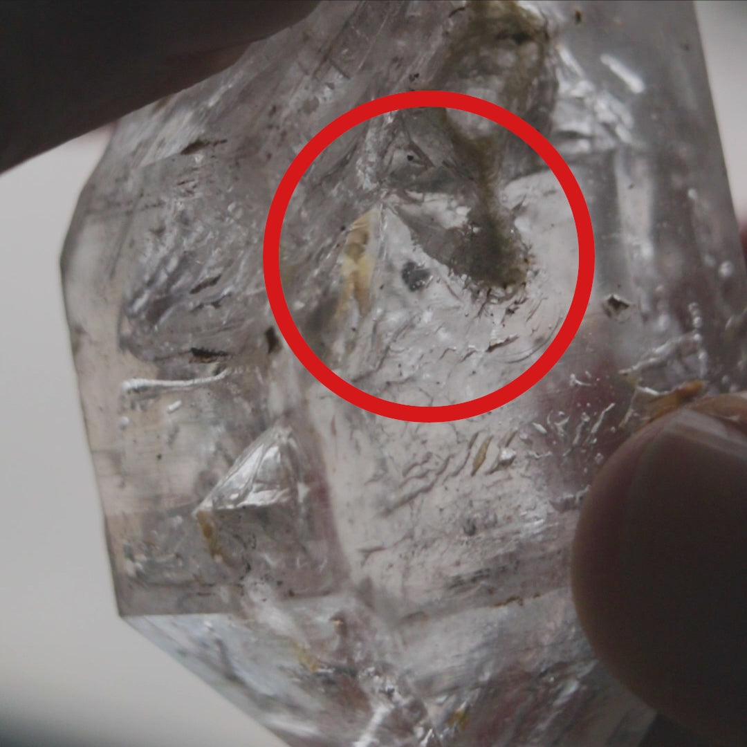 Unique collector’s enhydro quartz crystal with clear water chamber