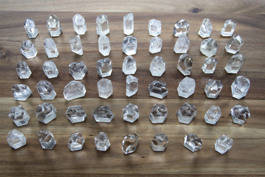 Small polished quartz points used for meditation and healing